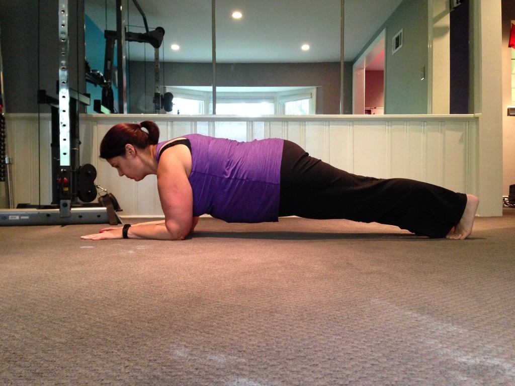 front elbow RunBuzz Running Run Coaching & Strength Training For